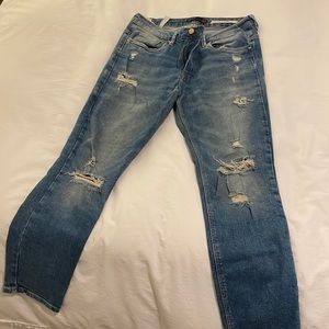 Zara Destroyed Jeans